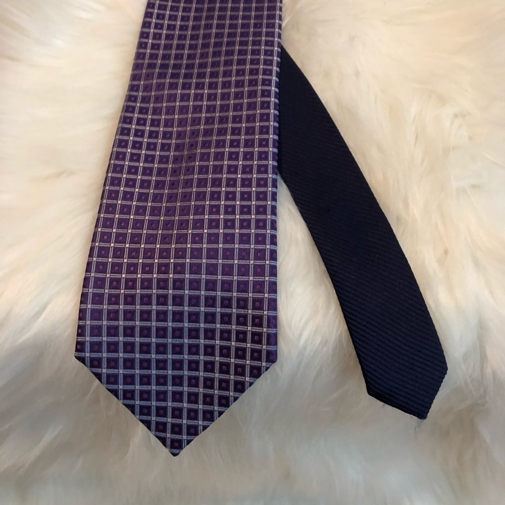 Michael Kors and Tommy Hilfiger Tie Bundle - Picture 6 of 9